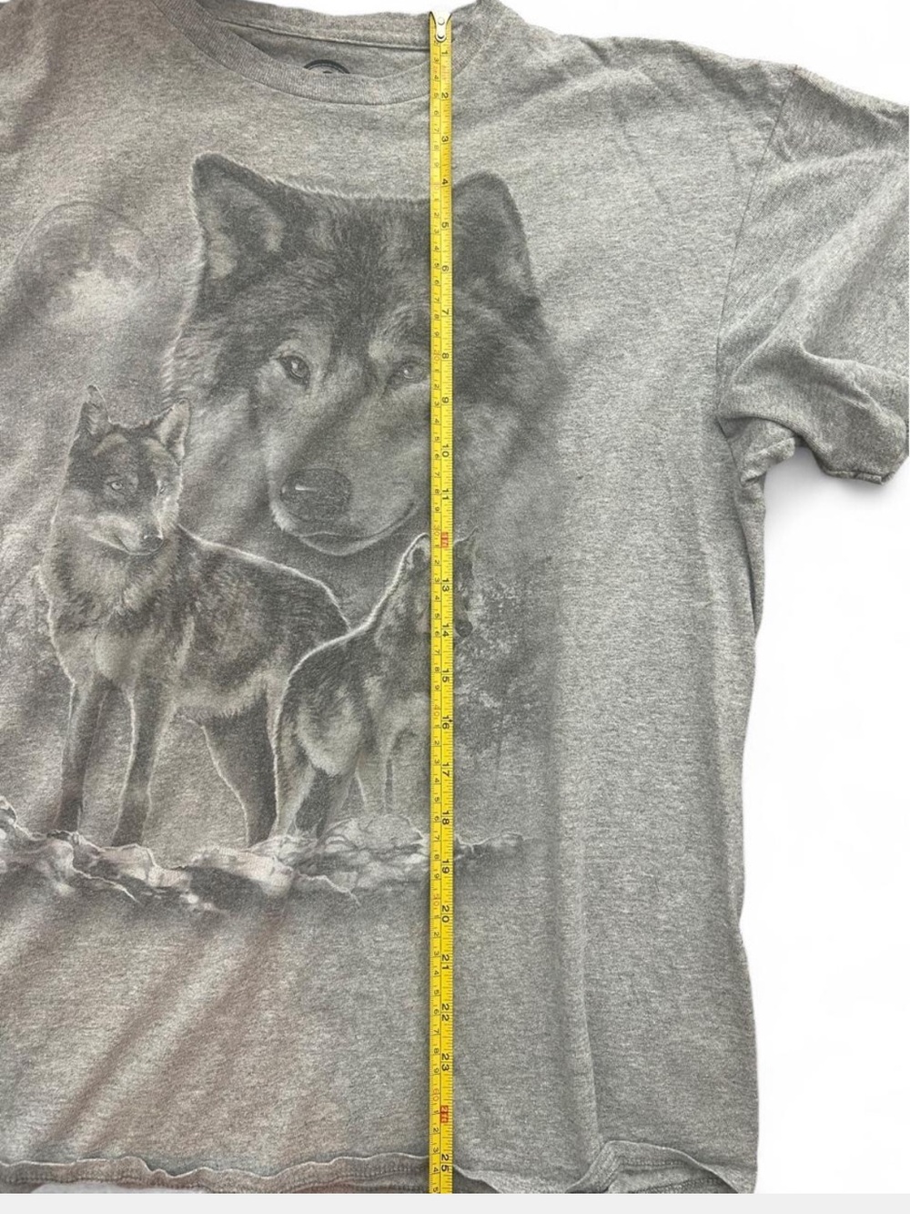 Gray Wolf Graphic Tee - Picture 5 of 5